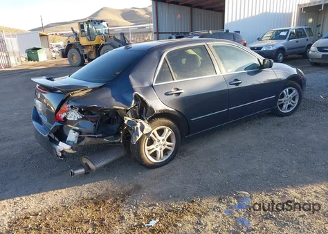 2006 Honda Accord 2.4 Ex из США, поврежденный, VIN 1HGCM56806A112877